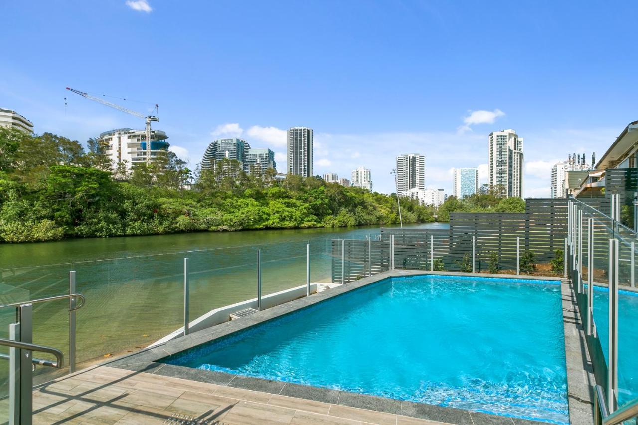 Spice Broadbeach - Gclr Guldkusten Exteriör bild